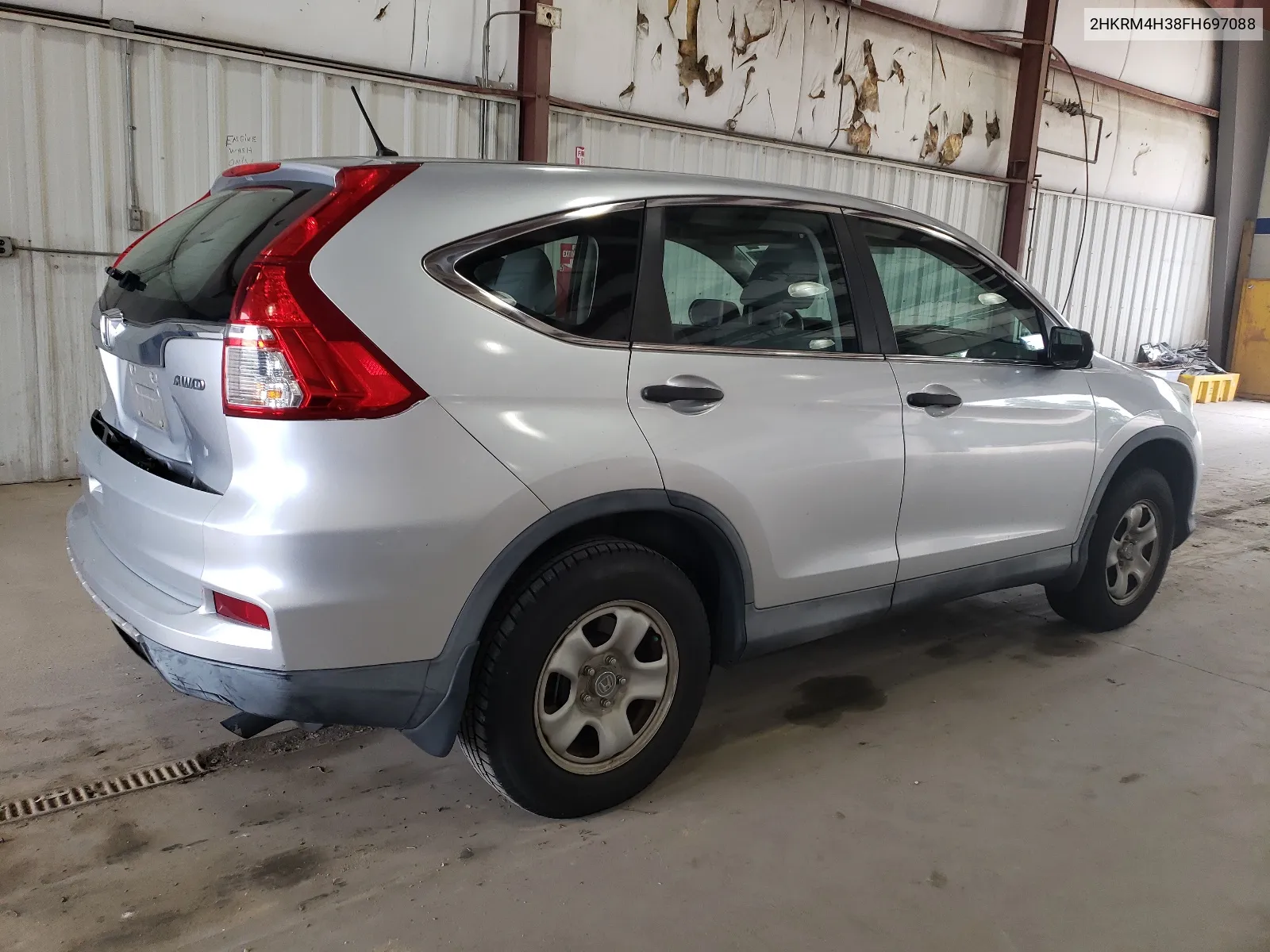 2015 Honda Cr-V Lx VIN: 2HKRM4H38FH697088 Lot: 63259844