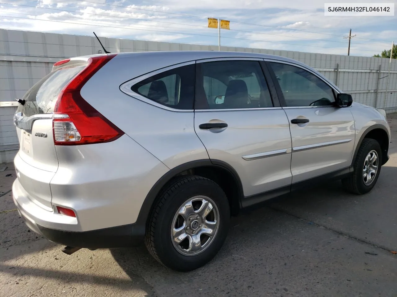 2015 Honda Cr-V Lx VIN: 5J6RM4H32FL046142 Lot: 69656454