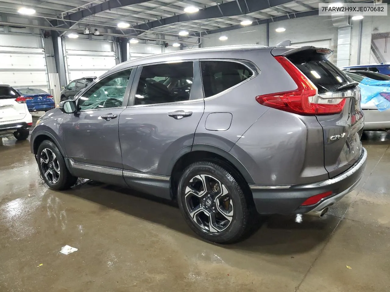 2018 Honda Cr-V Touring VIN: 7FARW2H9XJE070682 Lot: 78268544