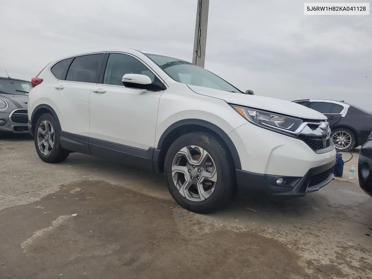 2019 Honda Cr-V Exl VIN: 5J6RW1H82KA041128 Lot: 74004794