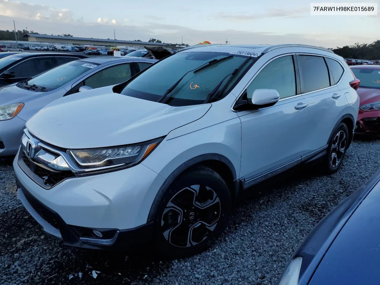 2019 Honda Cr-V Touring VIN: 7FARW1H98KE015689 Lot: 75073604