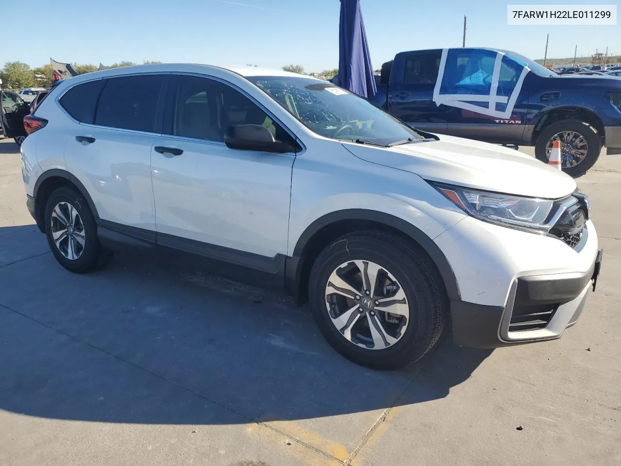 2020 Honda Cr-V Lx VIN: 7FARW1H22LE011299 Lot: 81418174