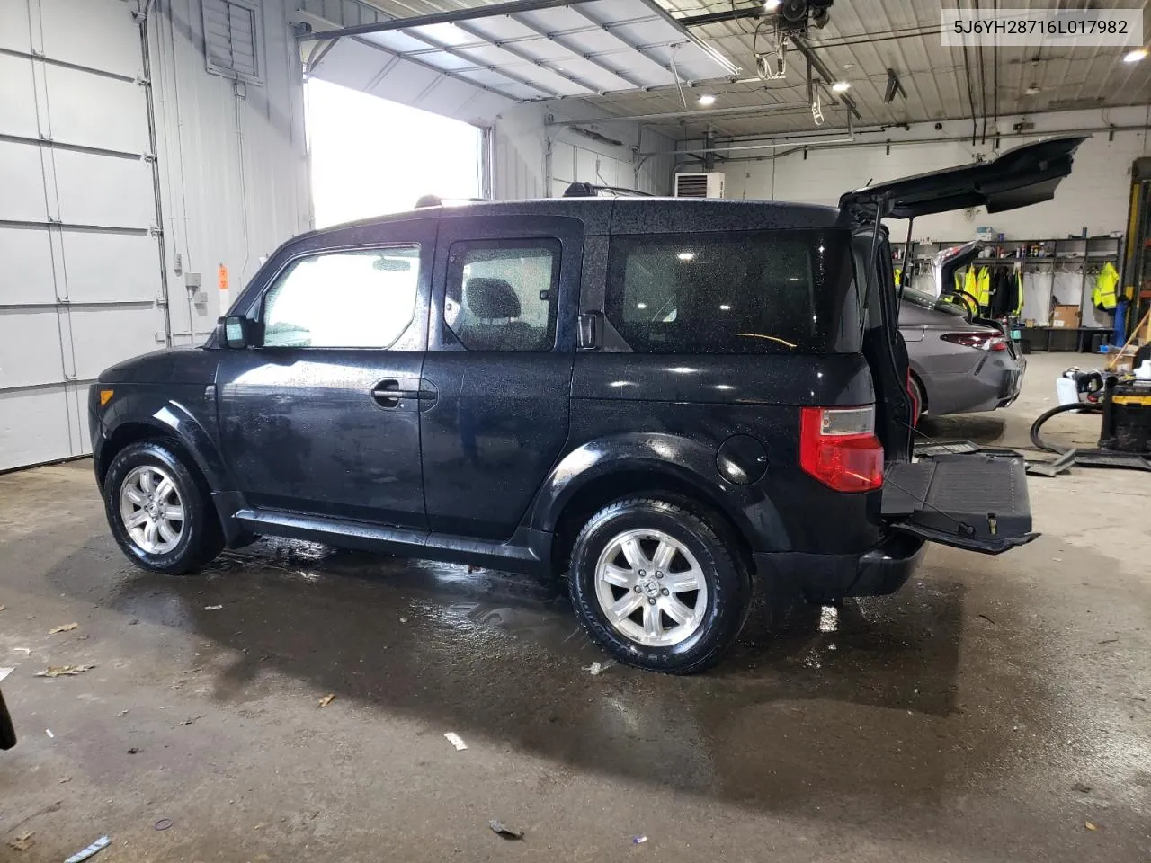 2006 Honda Element Ex VIN: 5J6YH28716L017982 Lot: 78381584