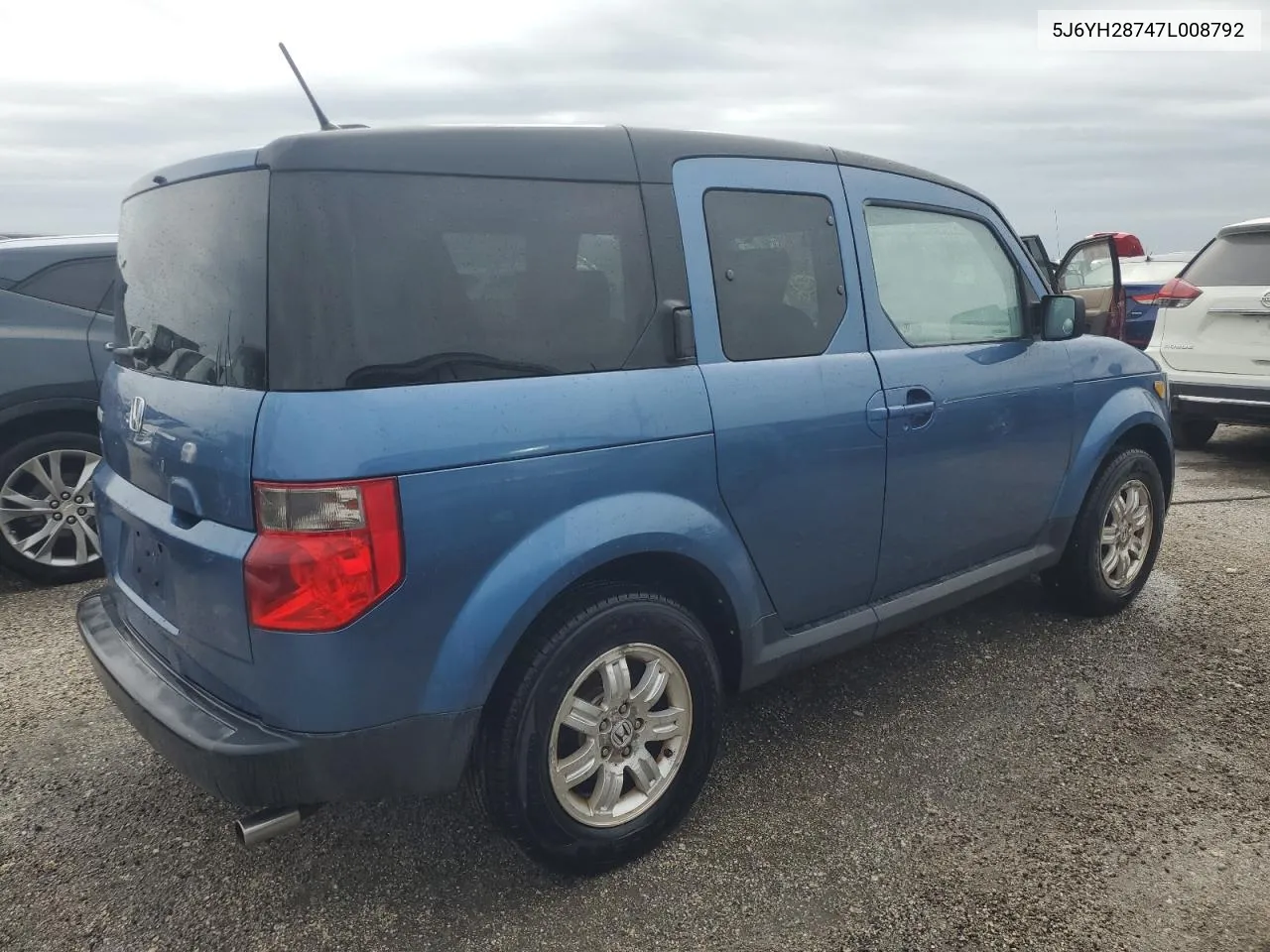 5J6YH28747L008792 2007 Honda Element Ex