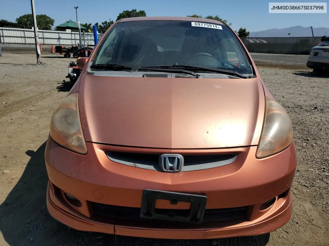 2007 Honda Fit S VIN: JHMGD38667S037998 Lot: 69775914