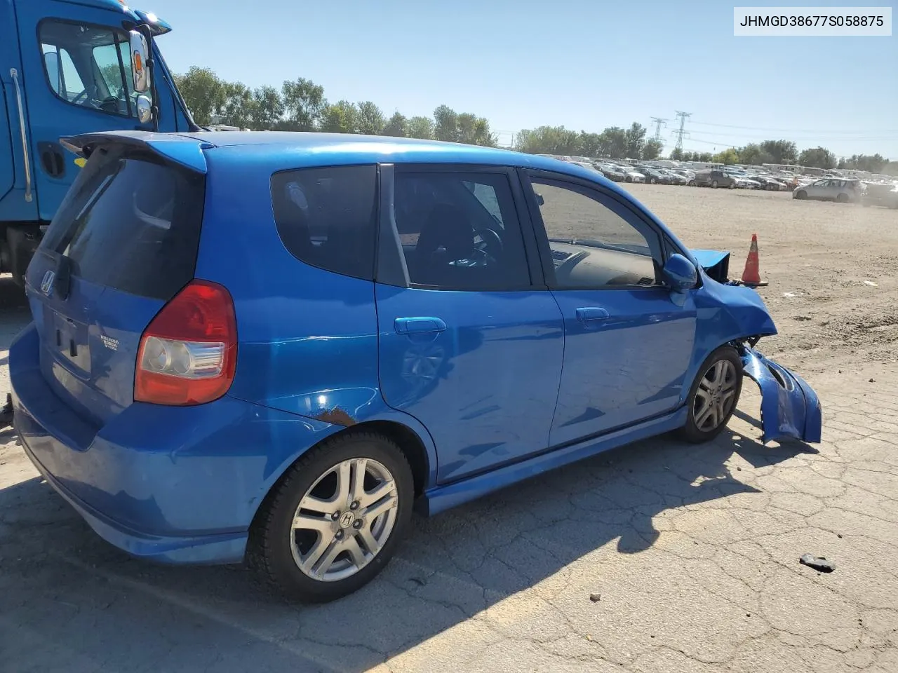 2007 Honda Fit S VIN: JHMGD38677S058875 Lot: 70226124