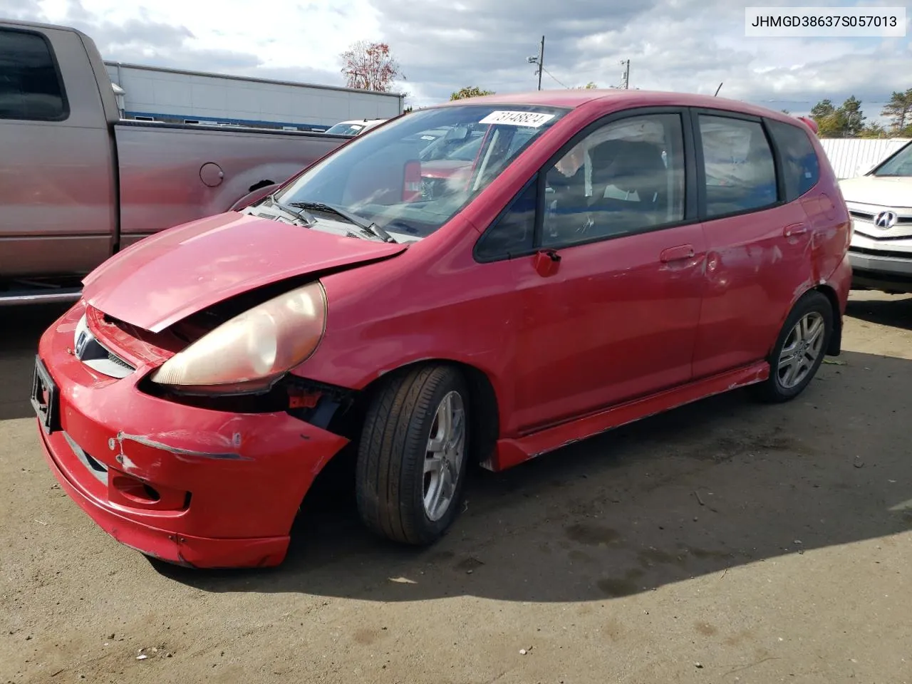 2007 Honda Fit S VIN: JHMGD38637S057013 Lot: 73148824