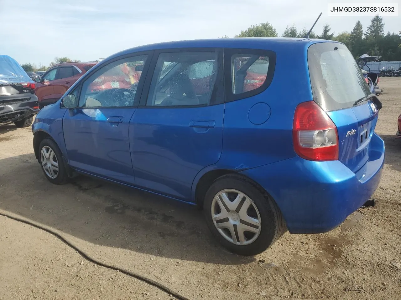 JHMGD38237S816532 2007 Honda Fit Dx