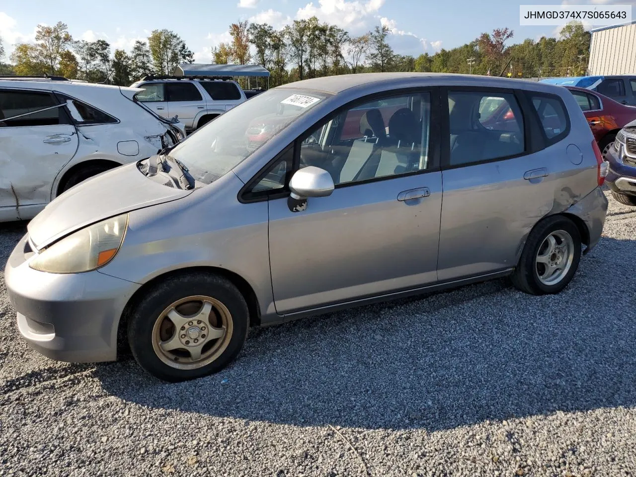 2007 Honda Fit VIN: JHMGD374X7S065643 Lot: 74687734