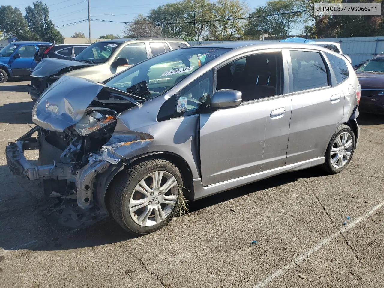 2009 Honda Fit Sport VIN: JHMGE87479S066911 Lot: 74290934