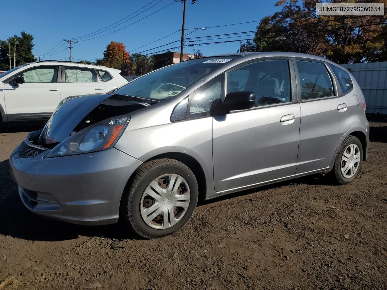 2009 Honda Fit VIN: JHMGE87279S060654 Lot: 76901724