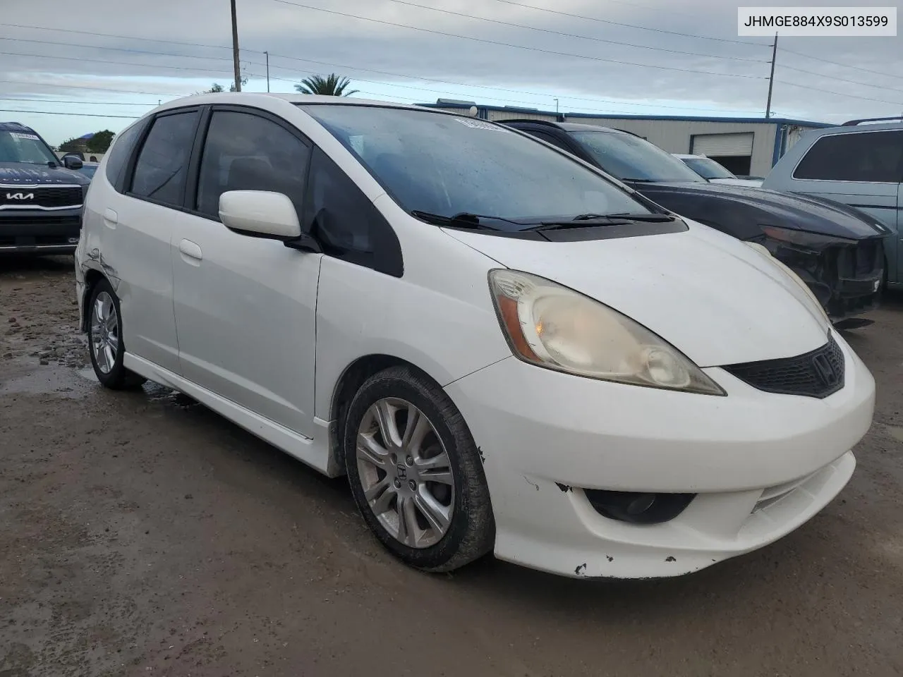 2009 Honda Fit Sport VIN: JHMGE884X9S013599 Lot: 79450934