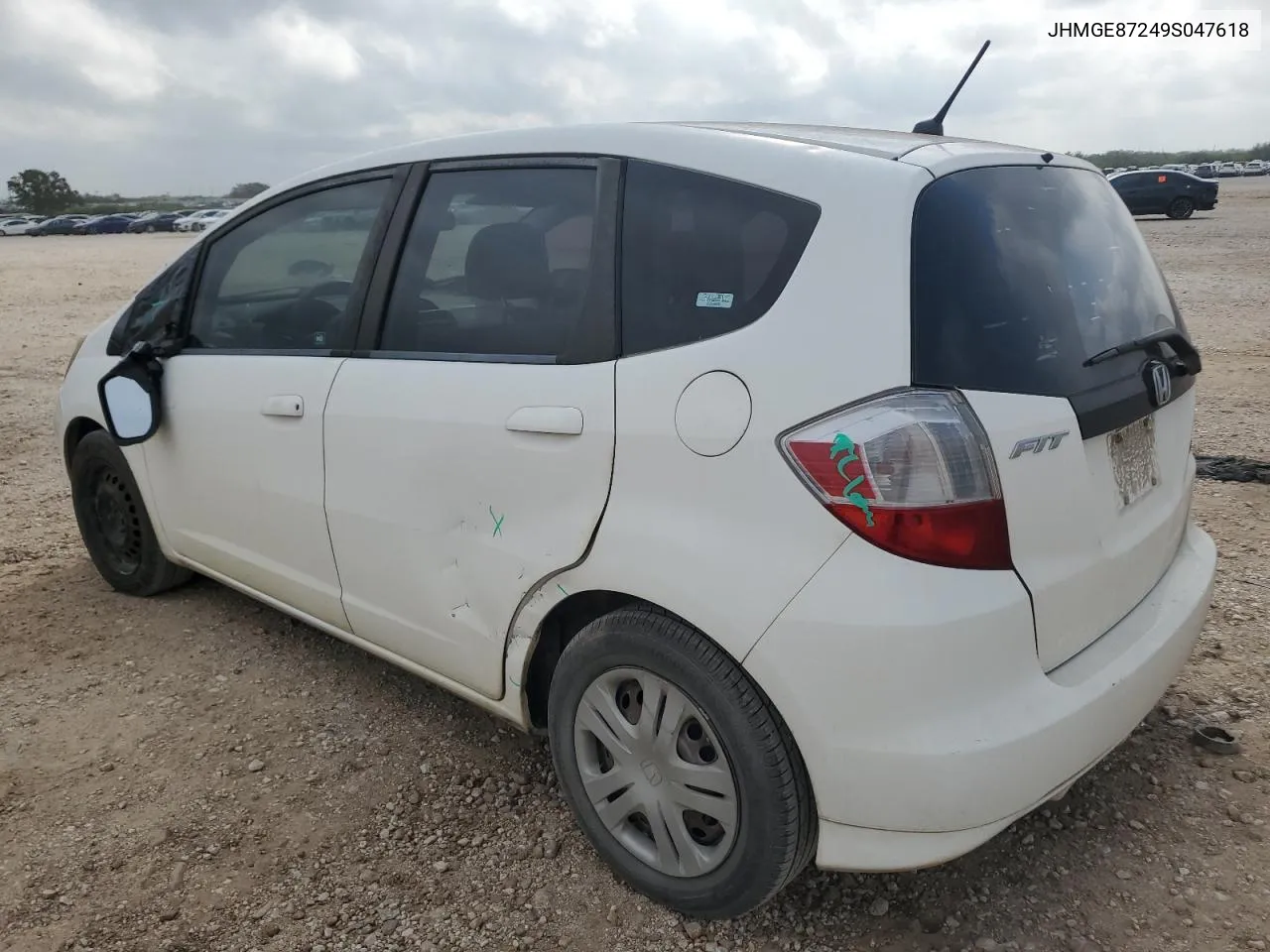 2009 Honda Fit VIN: JHMGE87249S047618 Lot: 79863054