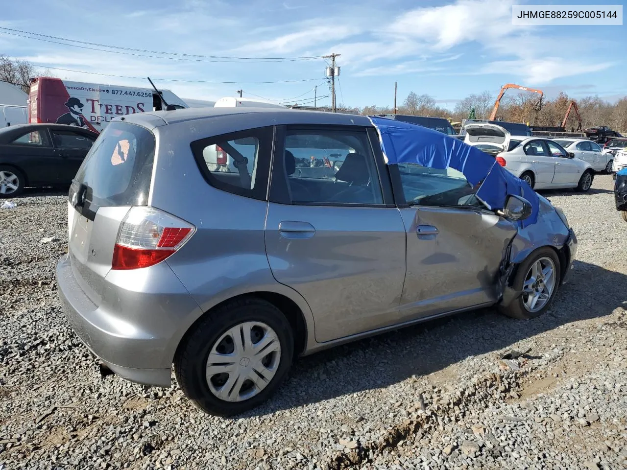 2009 Honda Fit VIN: JHMGE88259C005144 Lot: 80647174