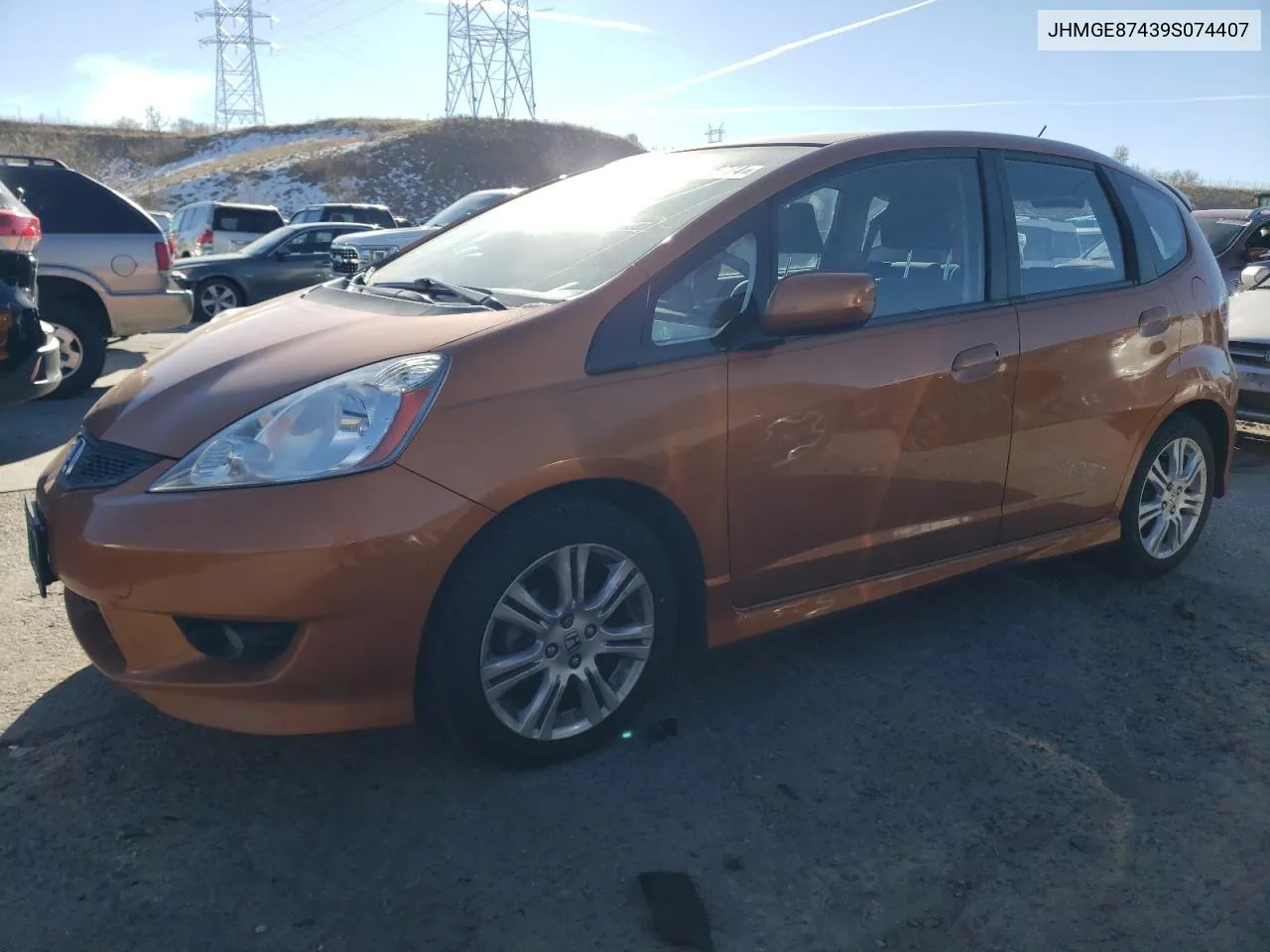 2009 Honda Fit Sport VIN: JHMGE87439S074407 Lot: 81646774