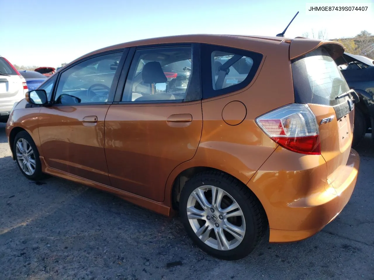 2009 Honda Fit Sport VIN: JHMGE87439S074407 Lot: 81646774