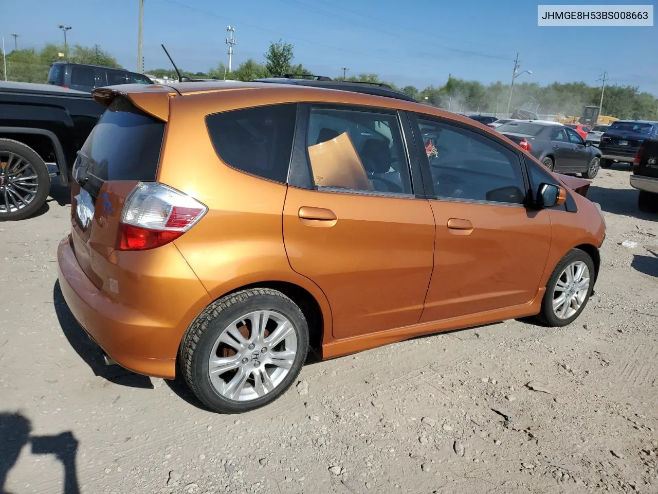 JHMGE8H53BS008663 2011 Honda Fit Sport