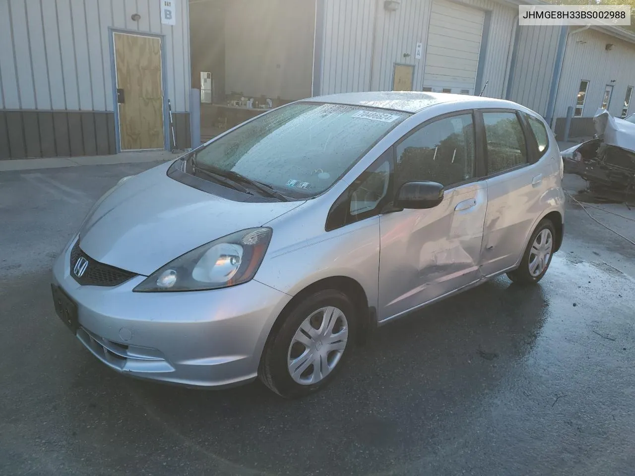 JHMGE8H33BS002988 2011 Honda Fit