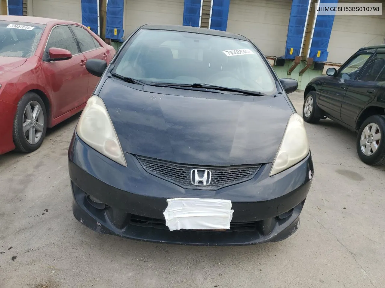 JHMGE8H53BS010798 2011 Honda Fit Sport