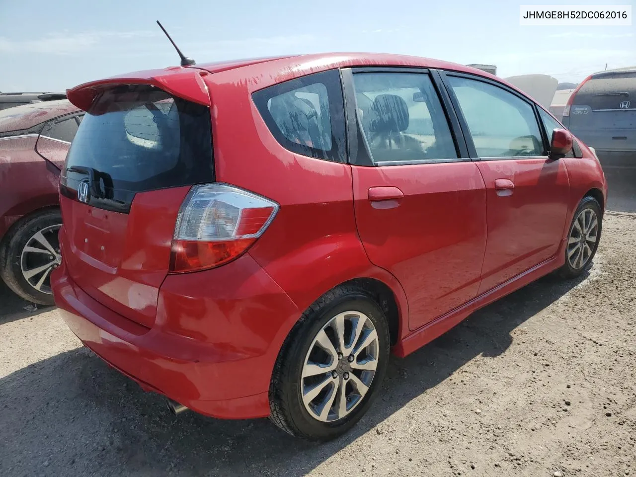 2013 Honda Fit Sport VIN: JHMGE8H52DC062016 Lot: 75982394