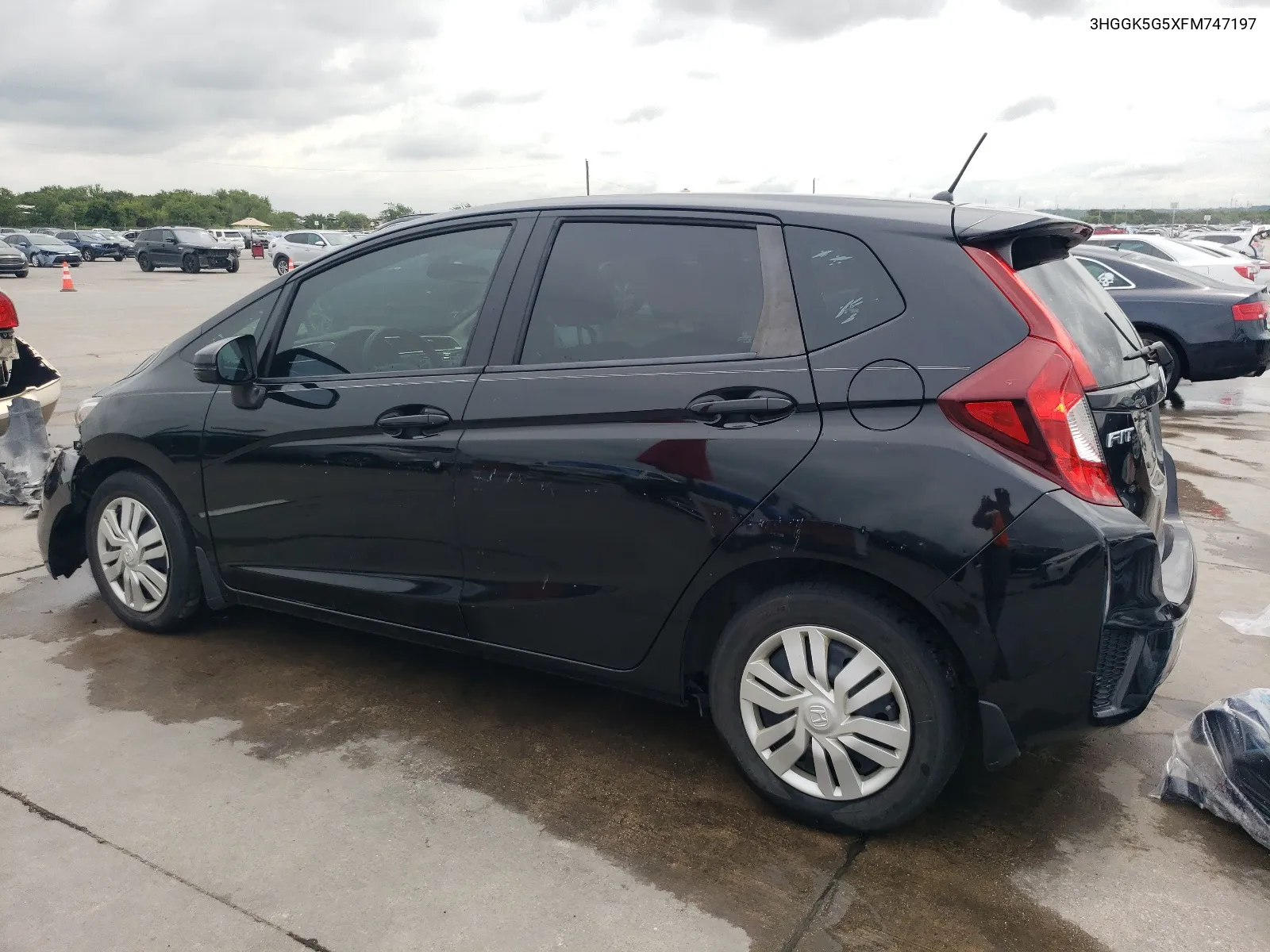 2015 Honda Fit Lx VIN: 3HGGK5G5XFM747197 Lot: 63854584