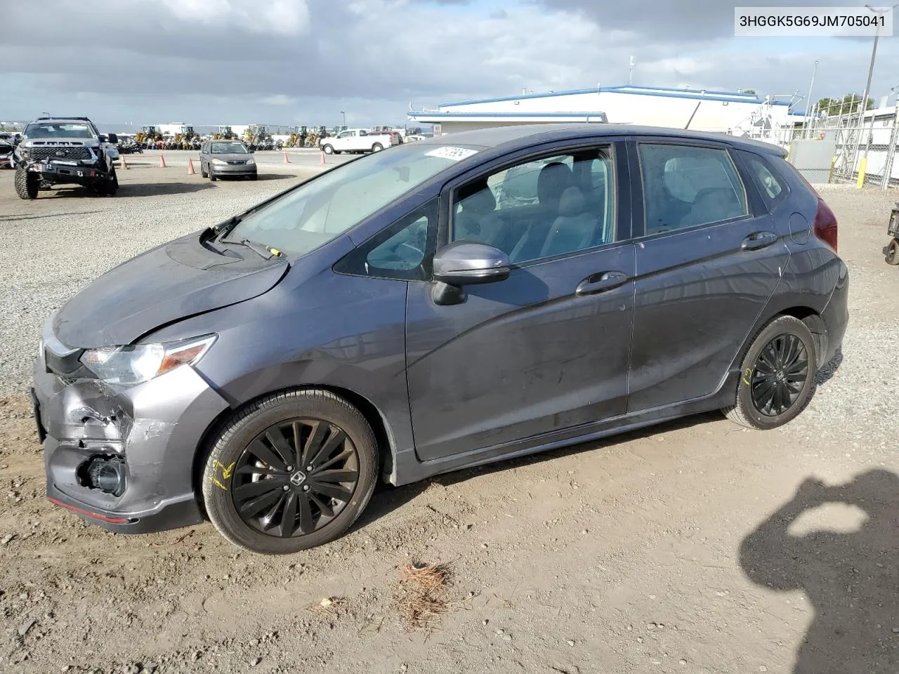 3HGGK5G69JM705041 2018 Honda Fit Sport