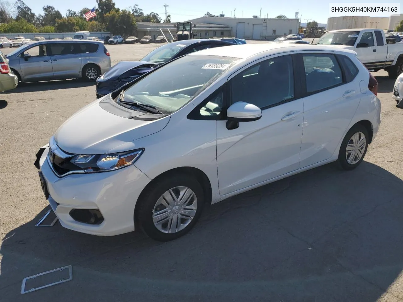 2019 Honda Fit Lx VIN: 3HGGK5H40KM744163 Lot: 76180384