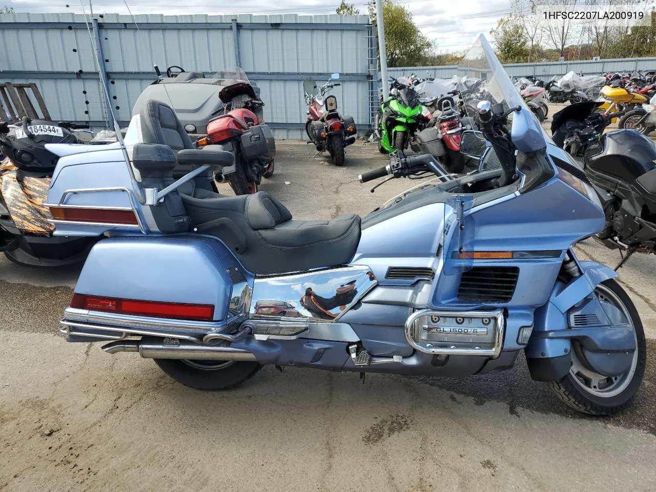 1990 Honda Gl1500 VIN: 1HFSC2207LA200919 Lot: 75557534