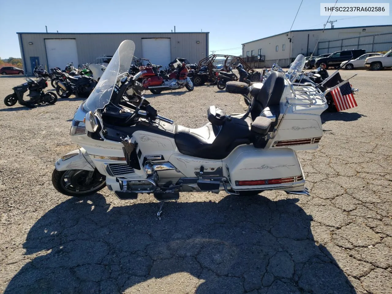 1994 Honda Gl1500 Se VIN: 1HFSC2237RA602586 Lot: 77028524