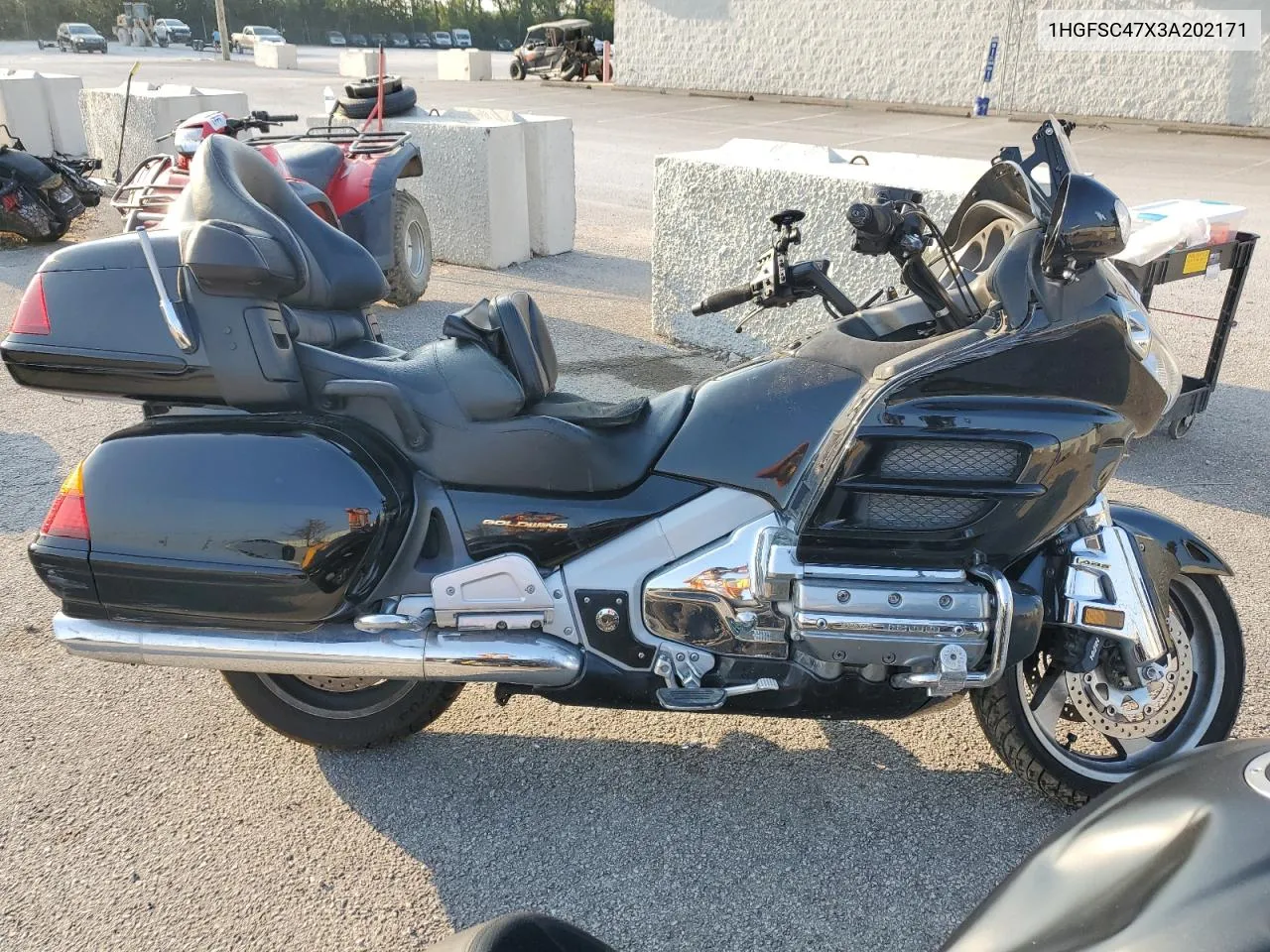 2003 Honda Gl1800 A VIN: 1HGFSC47X3A202171 Lot: 69314544