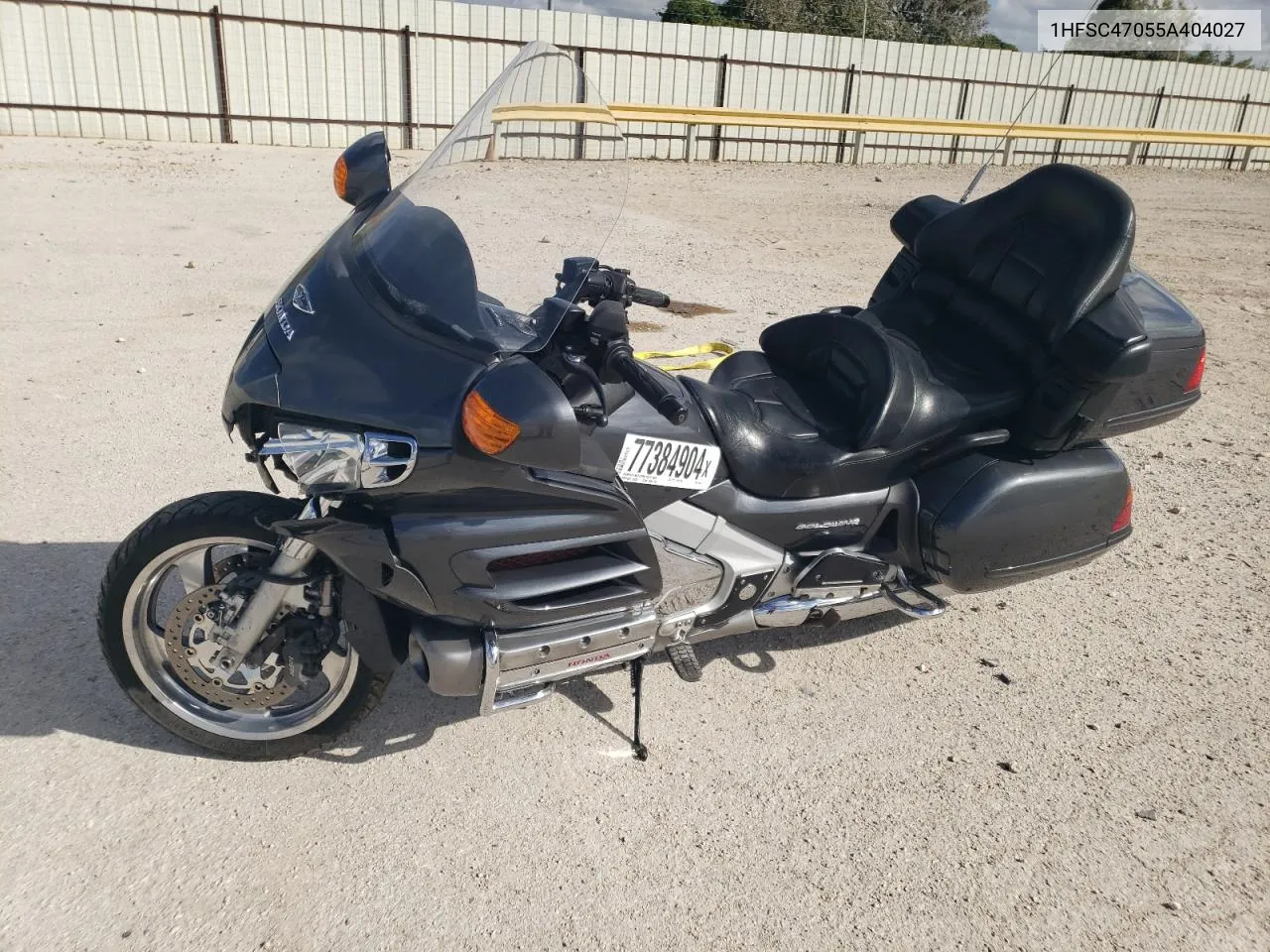 2005 Honda Gl1800 VIN: 1HFSC47055A404027 Lot: 77384904