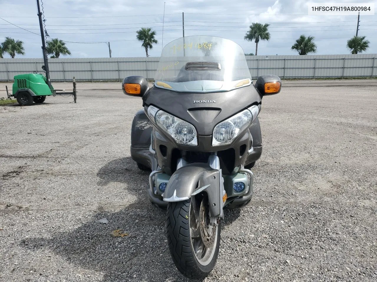 2009 Honda Gl1800 VIN: 1HFSC47H19A800984 Lot: 75241684