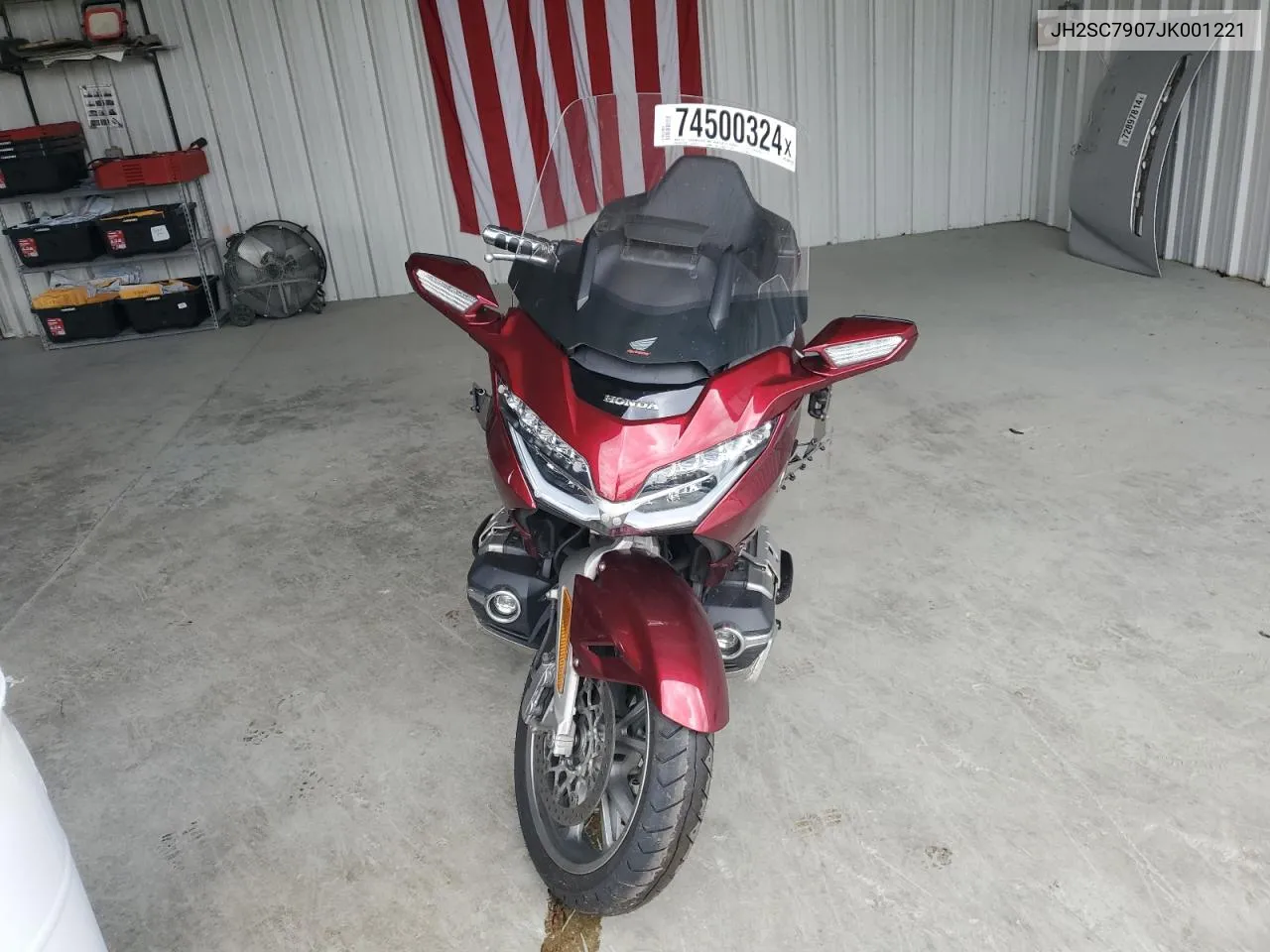 2018 Honda Gl1800 VIN: JH2SC7907JK001221 Lot: 74500324