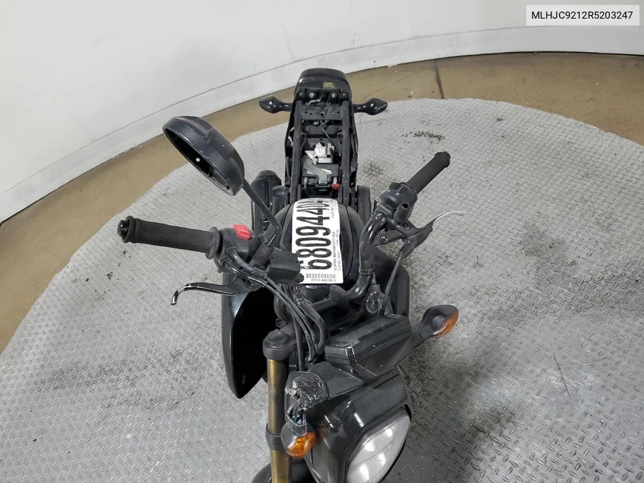 2024 Honda Grom 125 VIN: MLHJC9212R5203247 Lot: 68094404