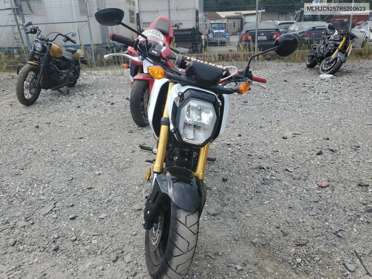 2024 Honda Grom A VIN: MLHJC9257R5200623 Lot: 68998124