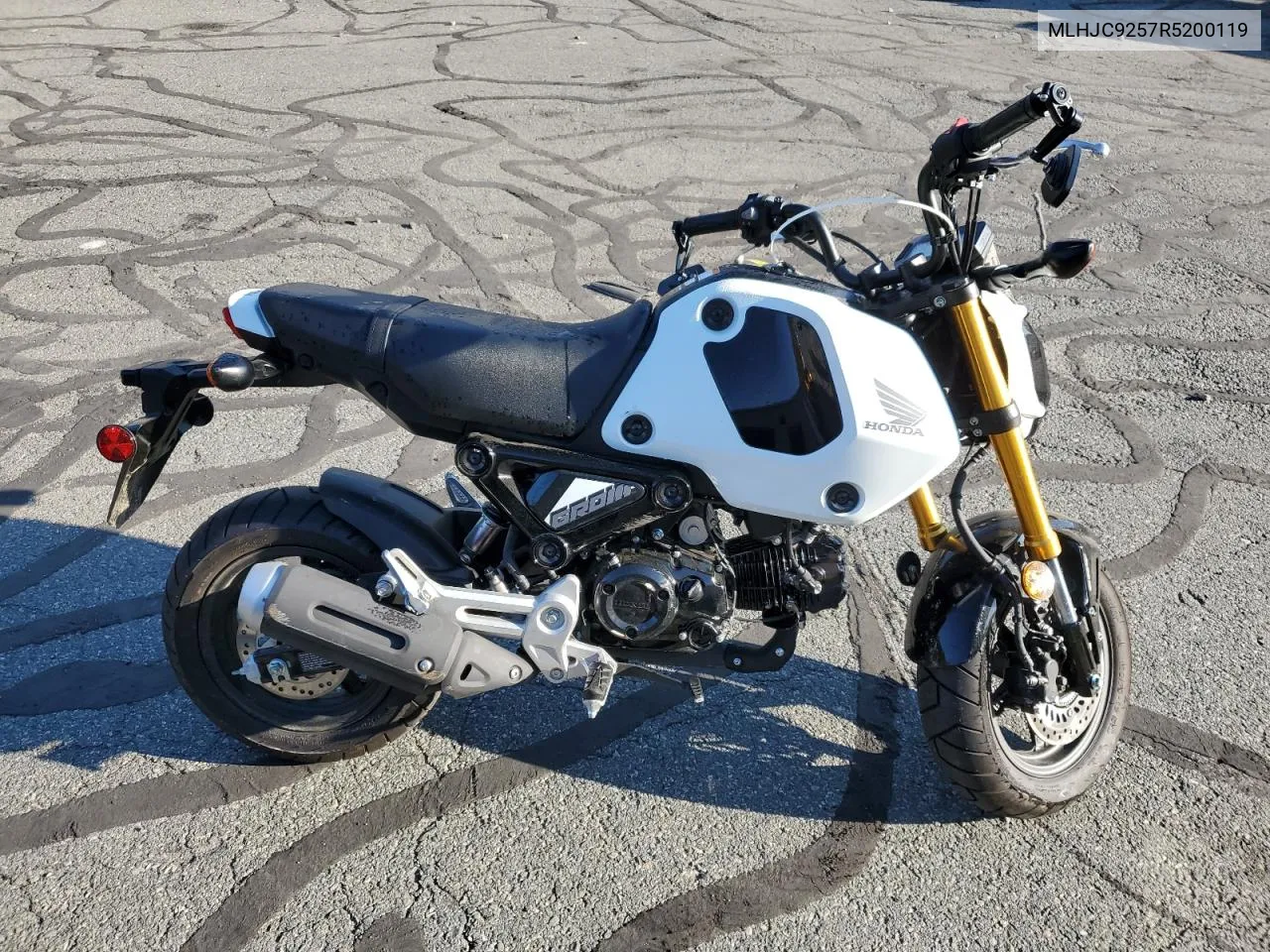 2024 Honda Grom A VIN: MLHJC9257R5200119 Lot: 76984454