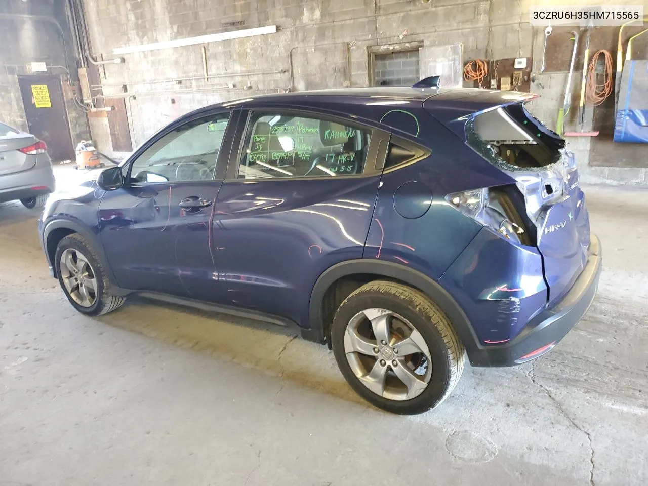 3CZRU6H35HM715565 2017 Honda Hr-V Lx