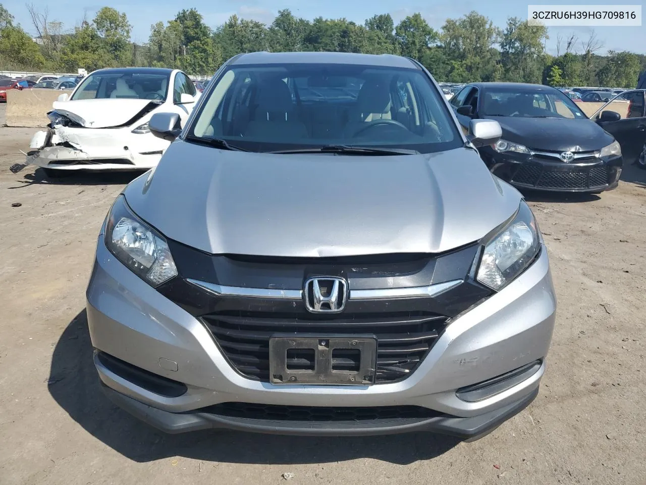 3CZRU6H39HG709816 2017 Honda Hr-V Lx