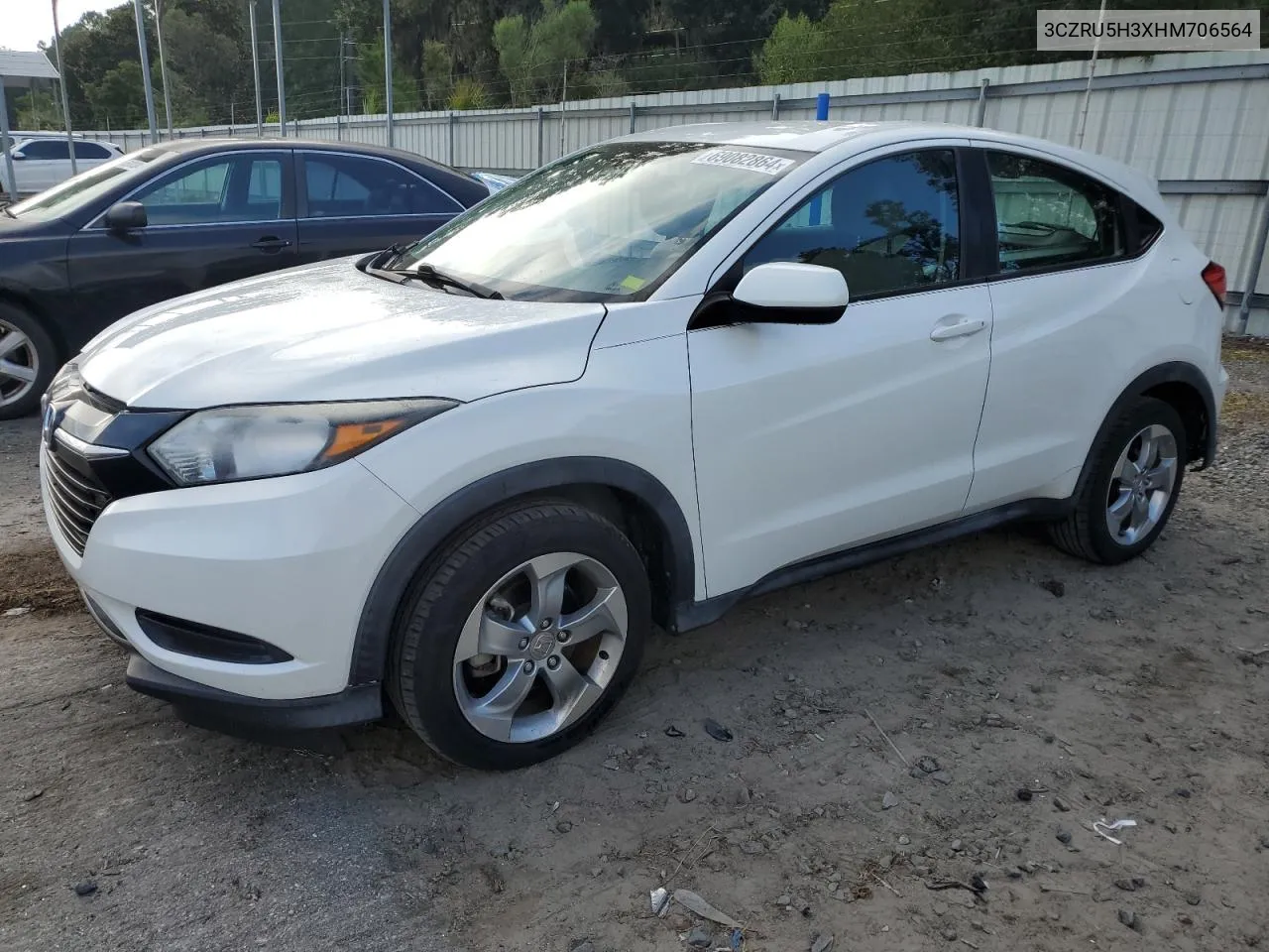 2017 Honda Hr-V Lx VIN: 3CZRU5H3XHM706564 Lot: 69082864