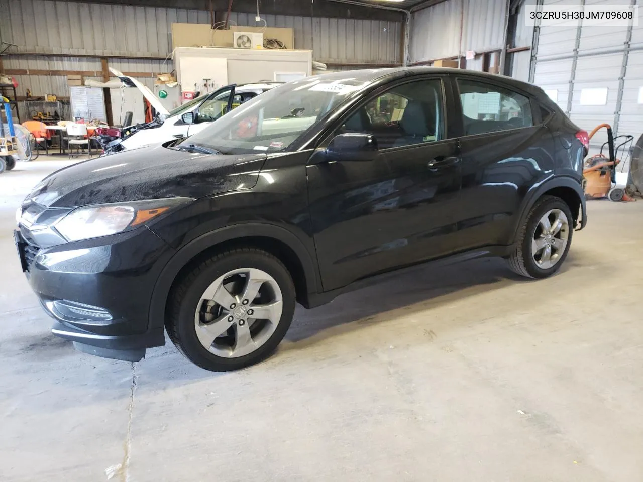 2018 Honda Hr-V Lx VIN: 3CZRU5H30JM709608 Lot: 69986534