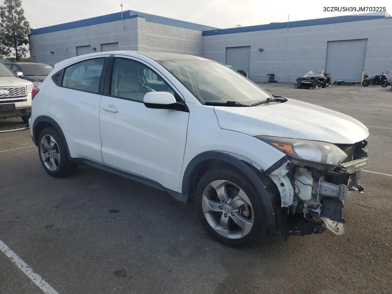 3CZRU5H39JM703225 2018 Honda Hr-V Lx