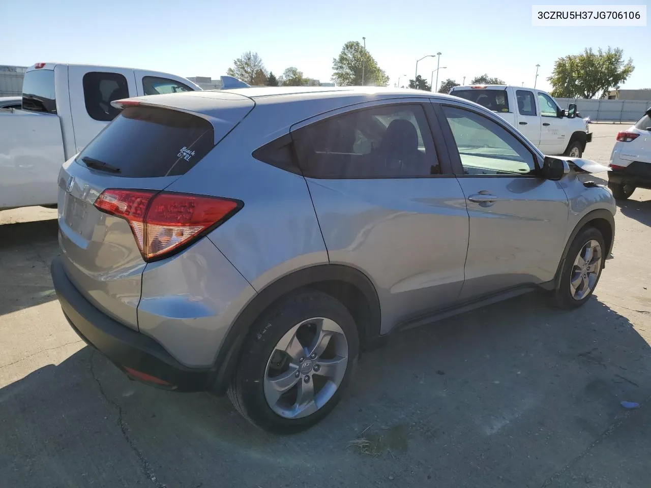 3CZRU5H37JG706106 2018 Honda Hr-V Lx