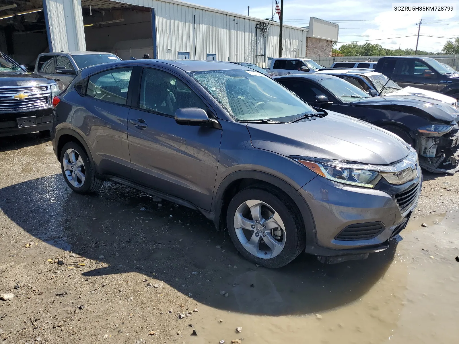 2019 Honda Hr-V Lx VIN: 3CZRU5H35KM728799 Lot: 65660144