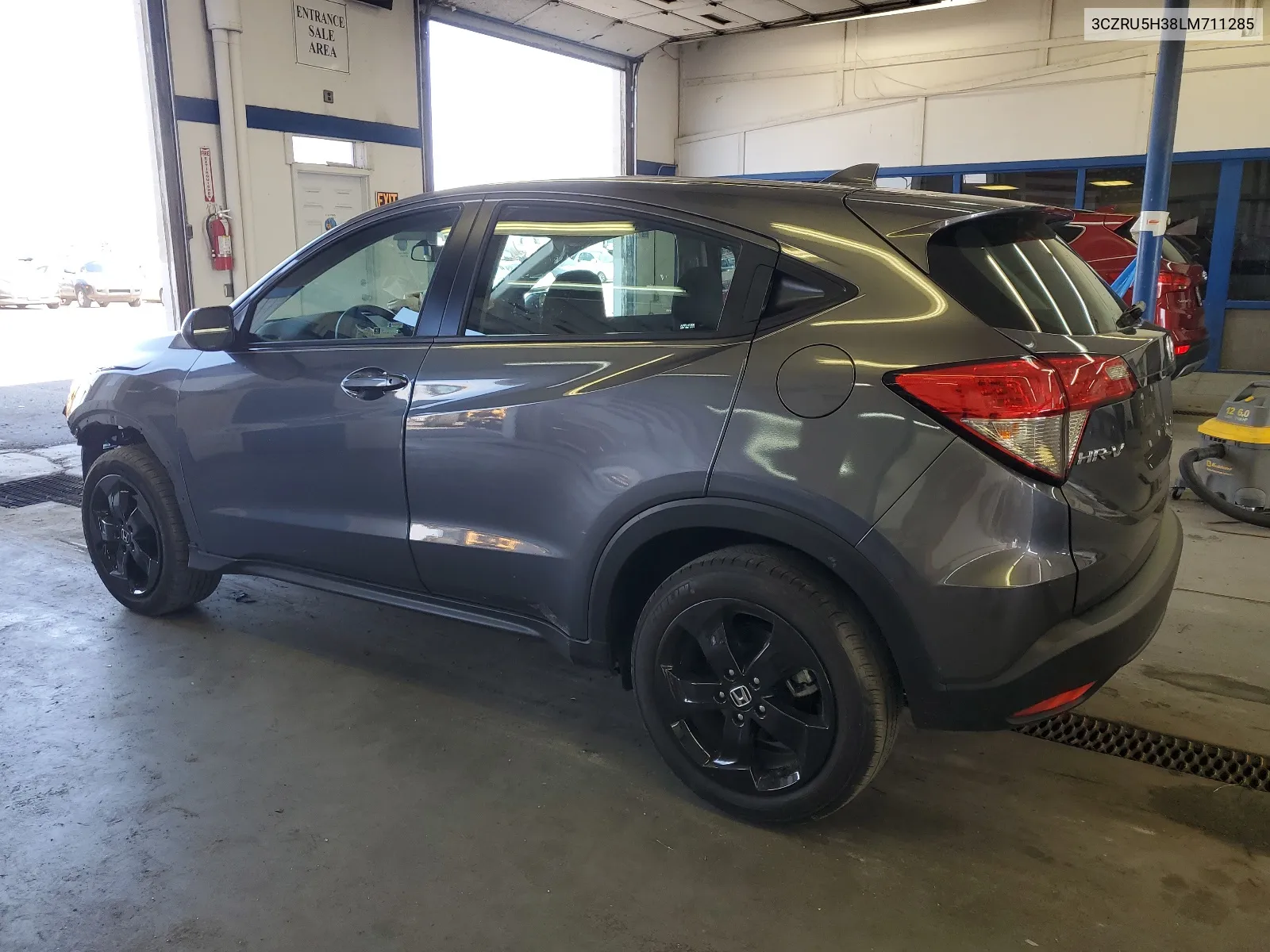 2020 Honda Hr-V Lx VIN: 3CZRU5H38LM711285 Lot: 68160554