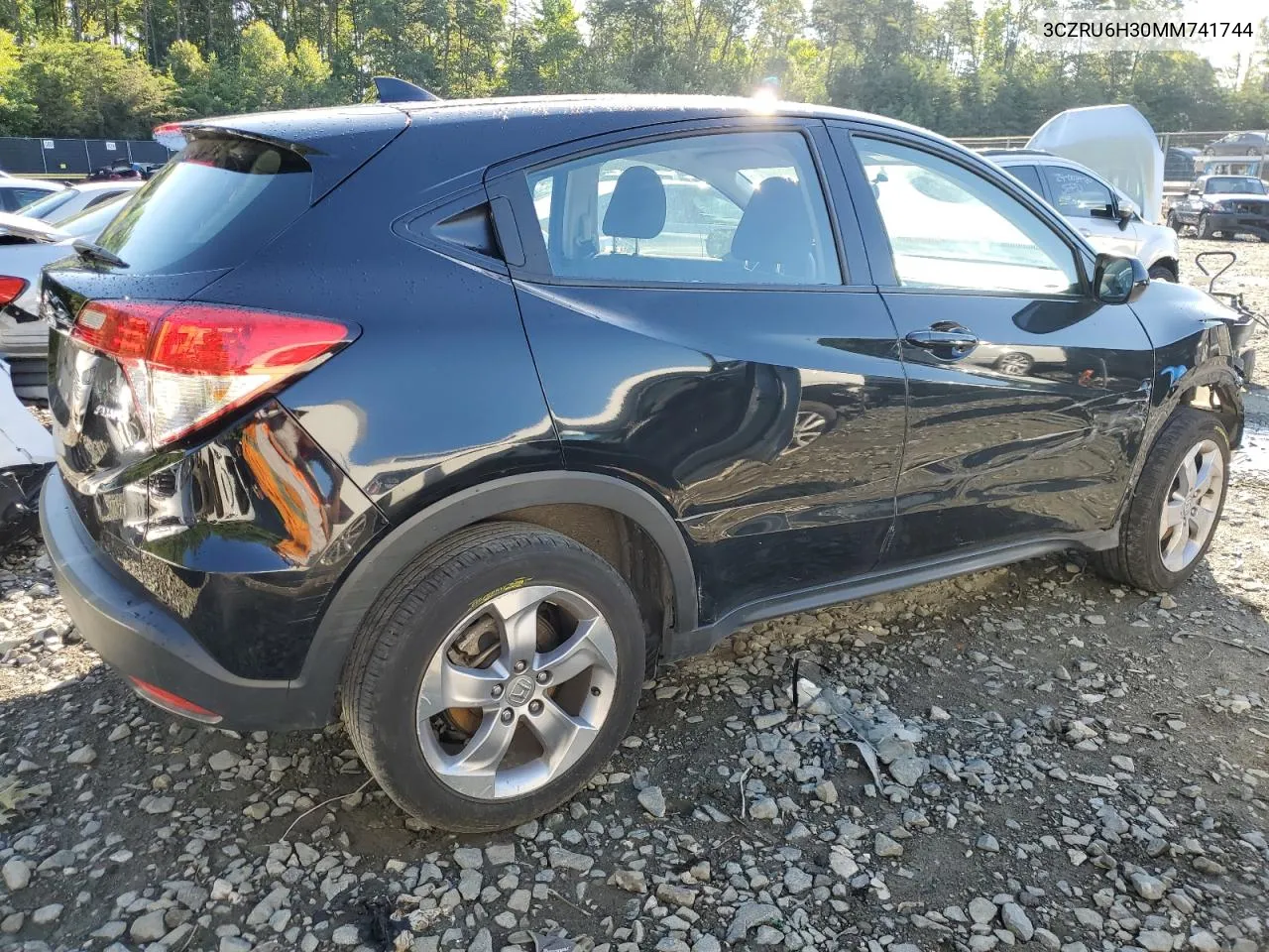 2021 Honda Hr-V Lx VIN: 3CZRU6H30MM741744 Lot: 62442294