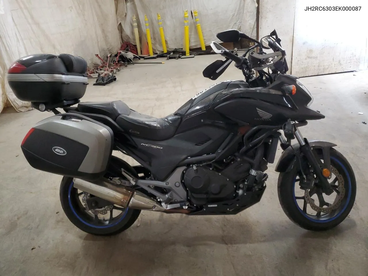 2014 Honda Nc700X VIN: JH2RC6303EK000087 Lot: 80148774