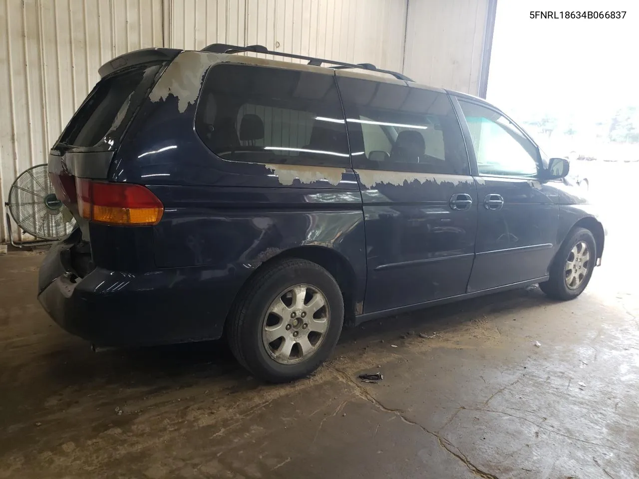 2004 Honda Odyssey Ex VIN: 5FNRL18634B066837 Lot: 68750614