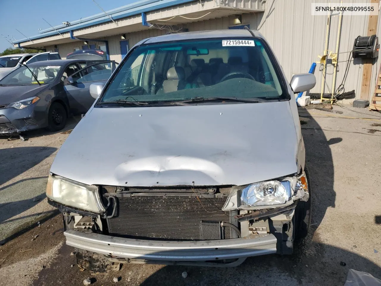 5FNRL180X4B099555 2004 Honda Odyssey Exl