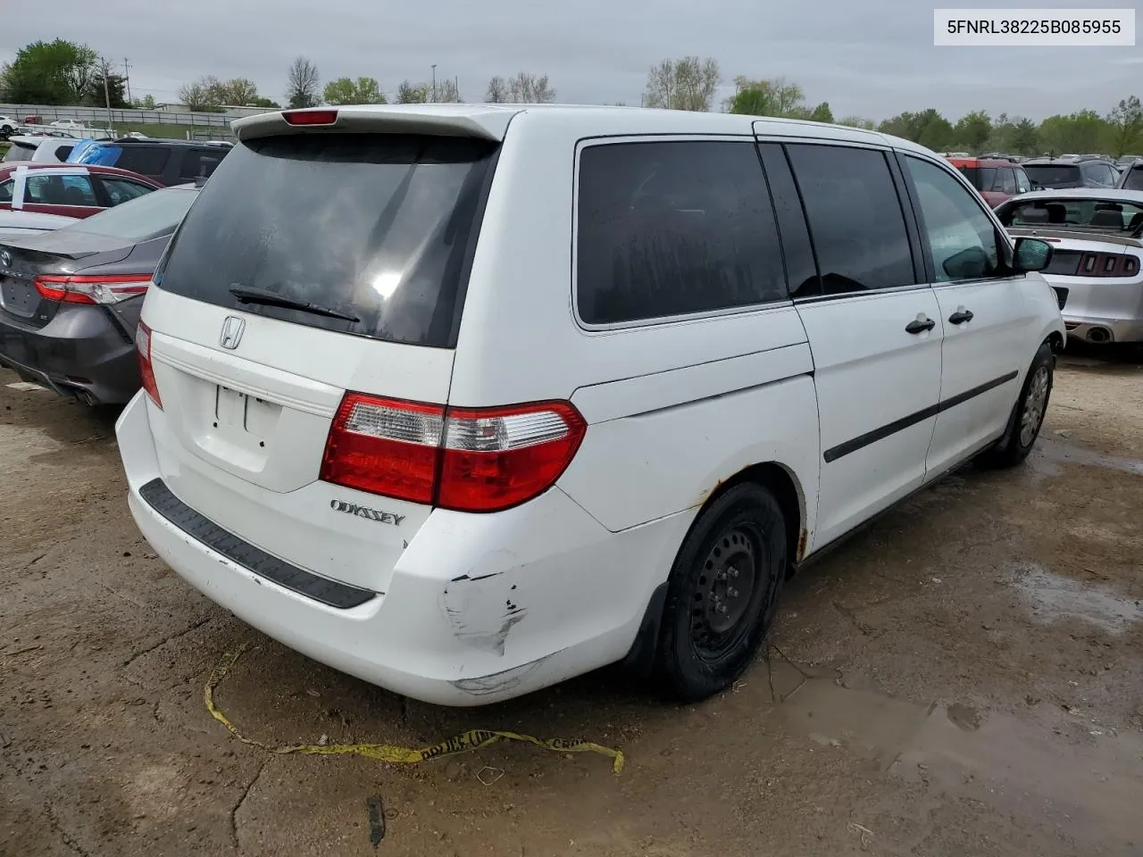 5FNRL38225B085955 2005 Honda Odyssey Lx