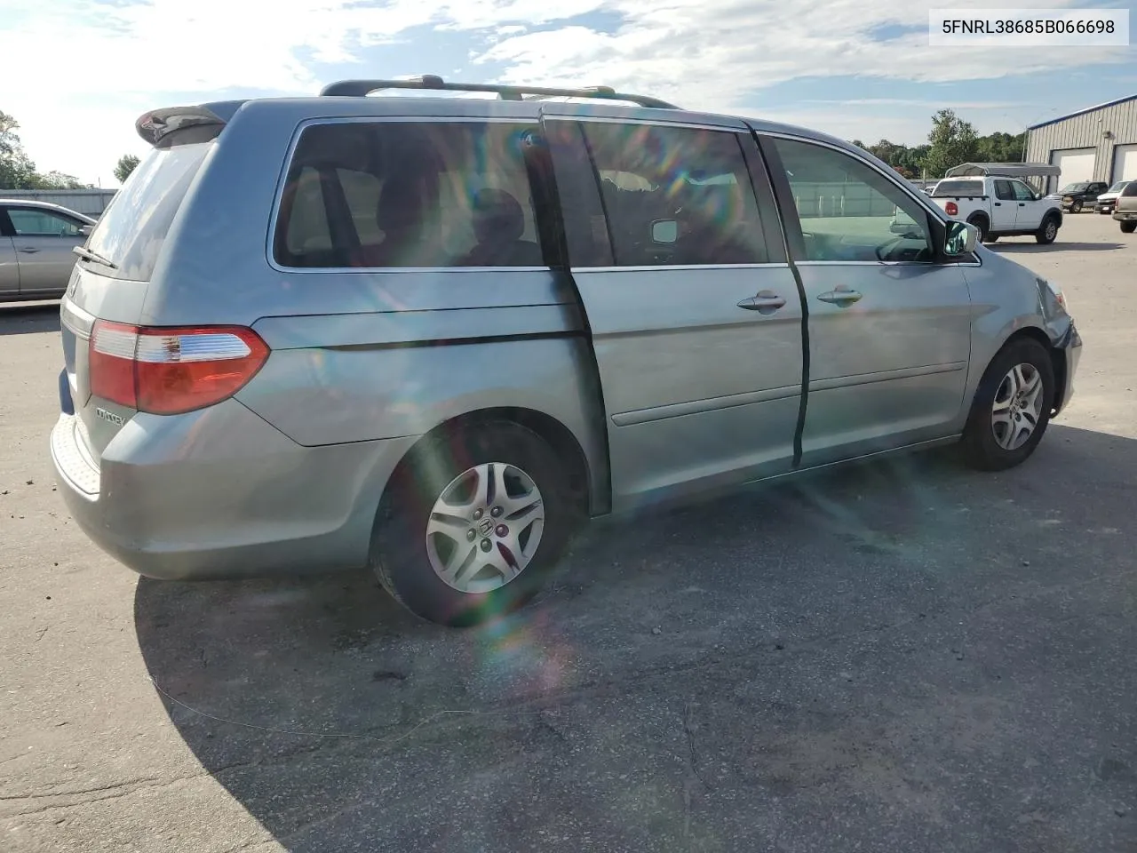 2005 Honda Odyssey Exl VIN: 5FNRL38685B066698 Lot: 65114094